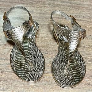 NWOB Steve Madden Grover metallic silver sandals